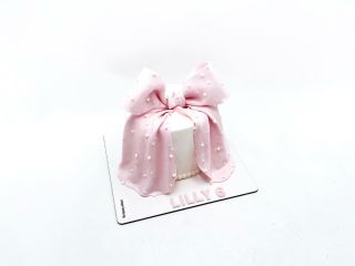 dort na zakázky: ribbon cake 🤩🥳 ___________________________ FB/IG/Tiktok: @papa_bakery_...