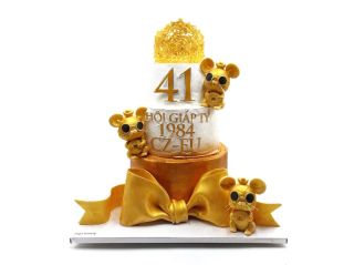 dort na zakázky: golden mouse cake 🤩🥳 ___________________________ FB/IG/Tiktok: @papa_bakery_...